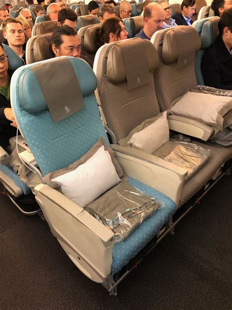 singapore airlines a380 best economy seats